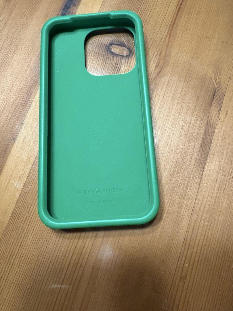 Bottega iPhone 15 Pro ケースパラキー トボッテガヴェネタ