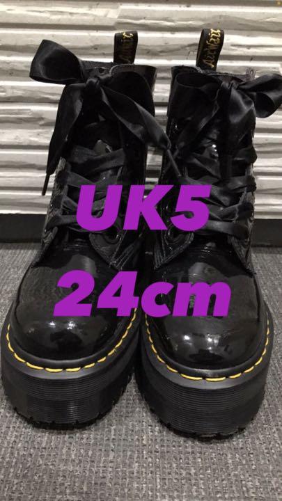 32%割引パープル系,24cm最新の激安 Dr.Martens/MOLLY/パテントレザー/6ホール/厚底/リボン ブーツ レディースパープル系24cm-ACI.MD 32%割引パープル系,24cm最新の激安 Dr.Martens/MOLLY/パテントレザー/6ホール/厚底/リボン ブーツ レディースパープル系24cm-ACI.MD