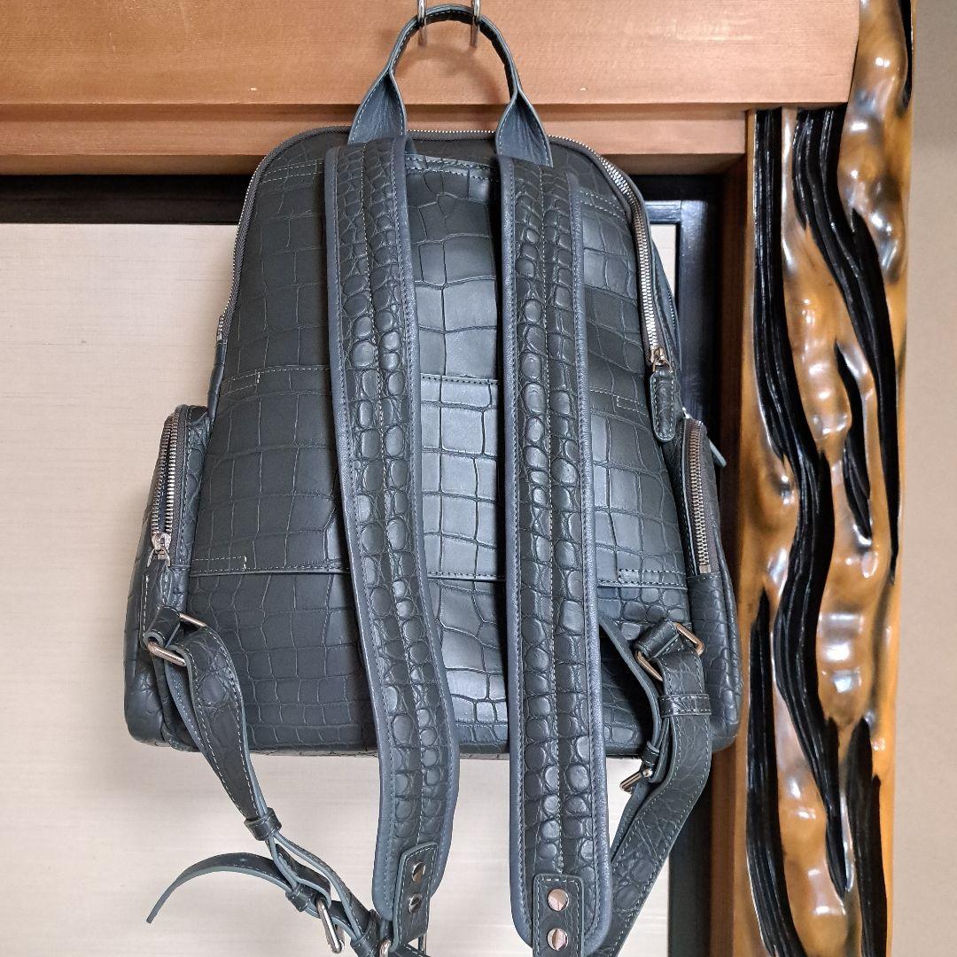 クロコダイル型押し