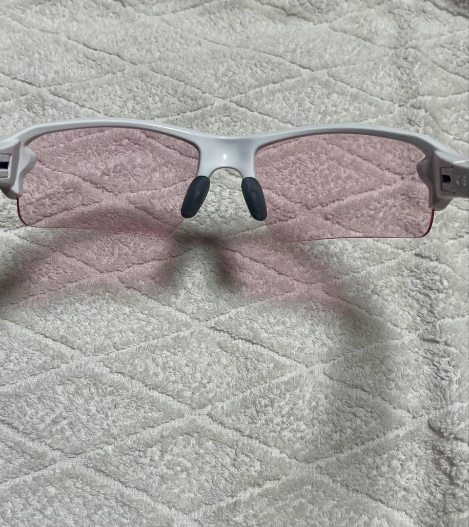 Oakley スポーツ用メガネ ホワイトフレーム ピンクレンズ
