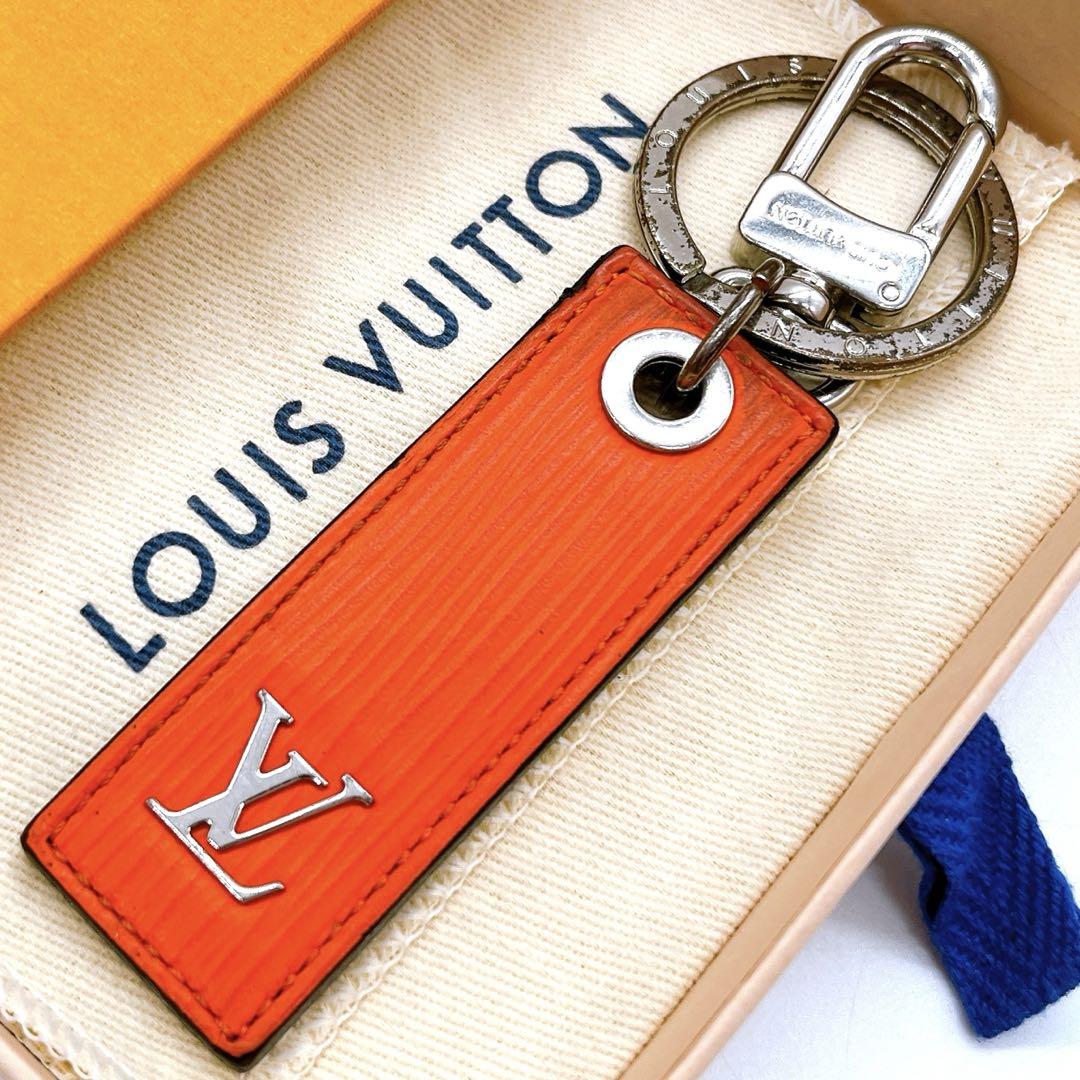 ルイヴィトンダミエ柄グラフィットキーホルダー LOUIS VUITTON ルイ ヴィトン ダミエ グラフィット キーホルダー