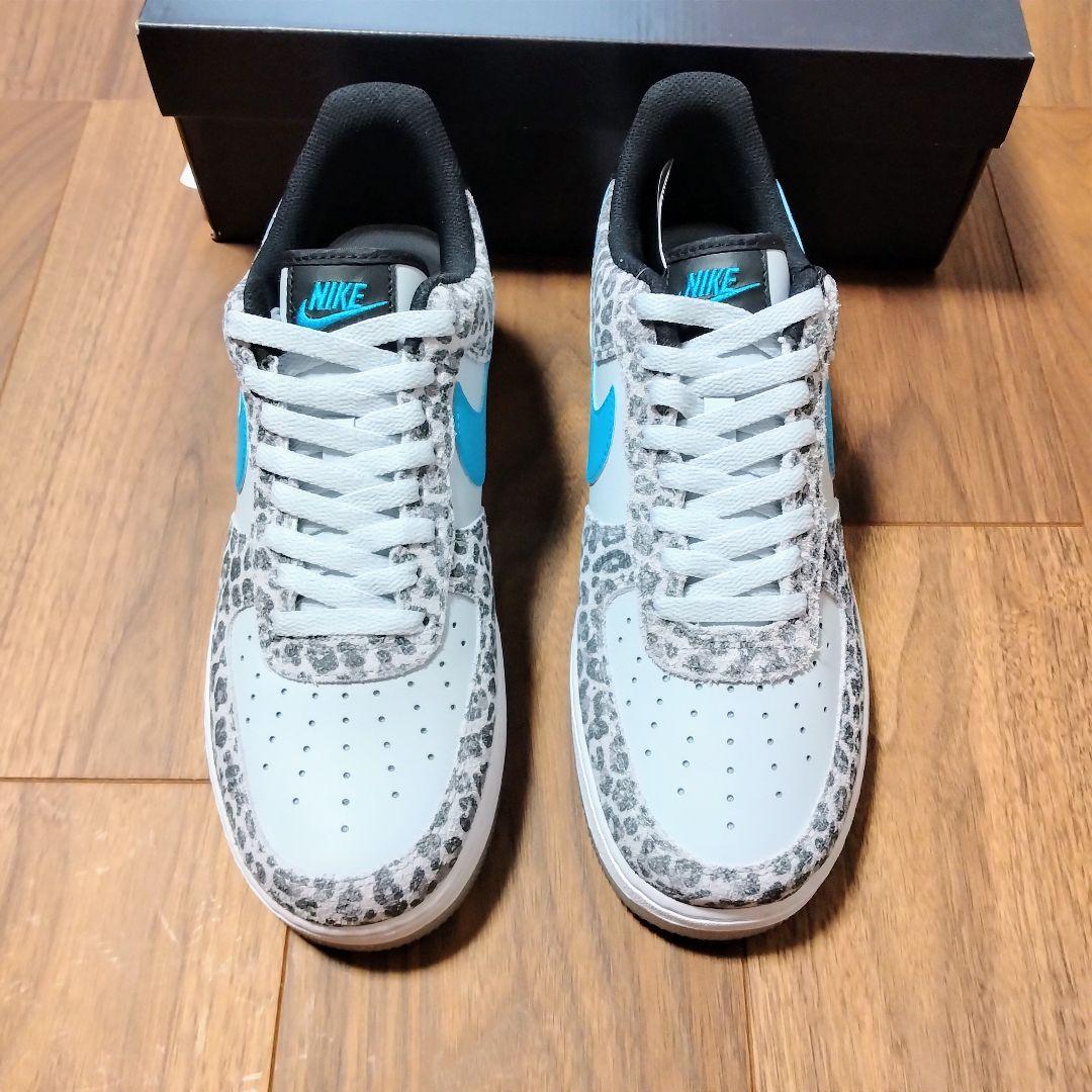 NIKE Air