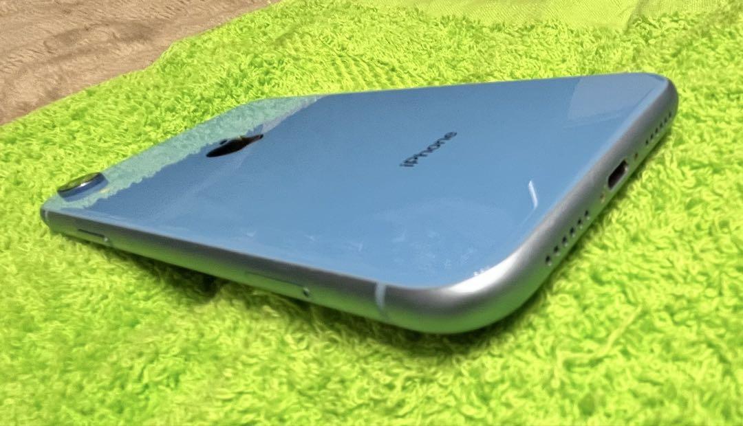 【超美品】iPhone XR 本体　ブルー