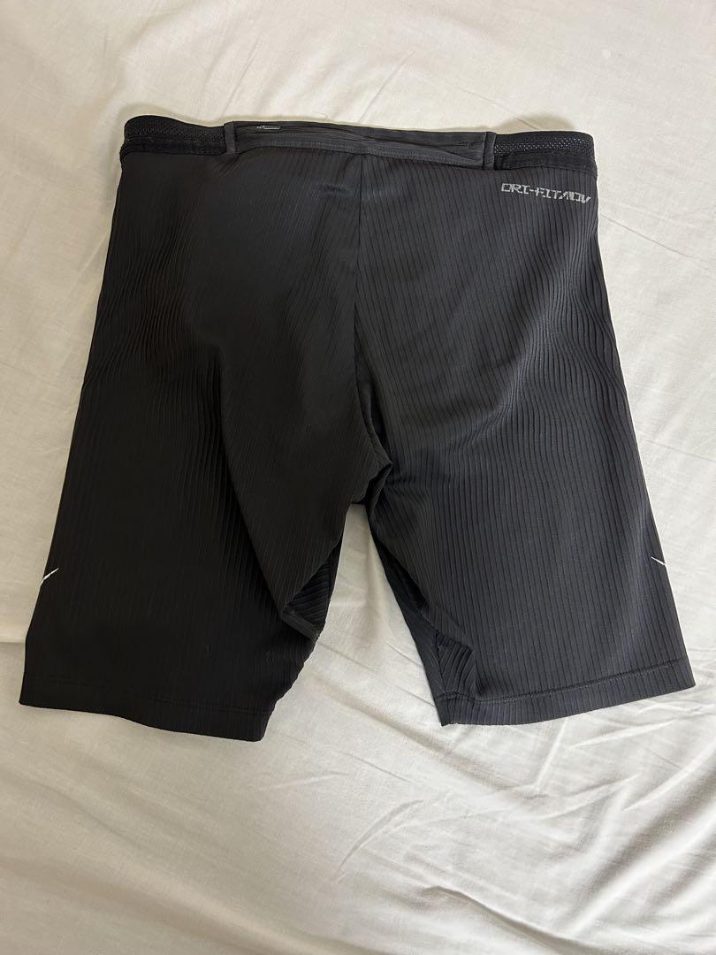 NIKEエアロスイフトハーフタイツMサイズ