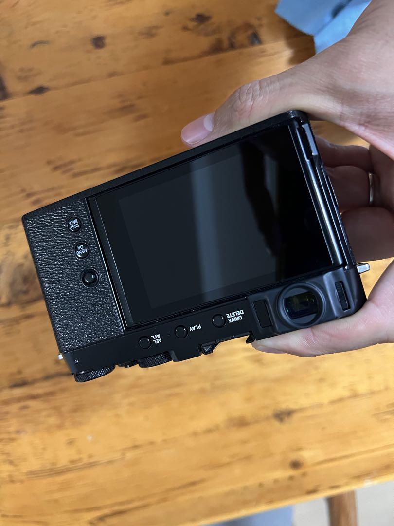 Fujifilm X-E4 Black 中華レンズおまけ付き