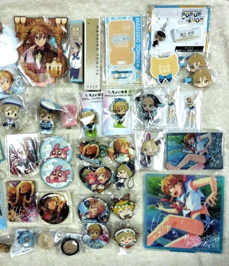 あんスタ　真白　友也　セット　缶バ　アクスタ　アクキー　中国