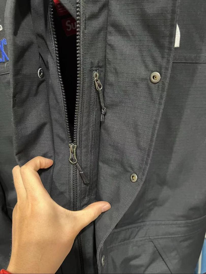 Supreme×The NorthFace Expedition Jacket