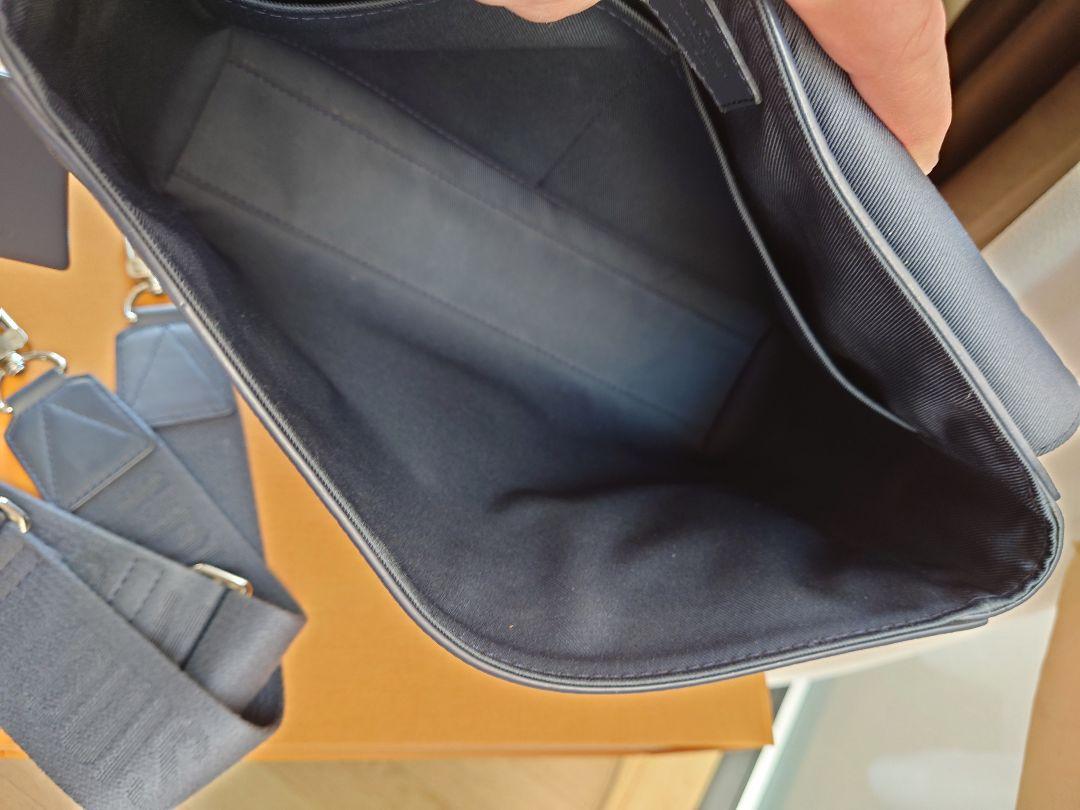 Louis Vuitton ネイビー ショルダーバッグ 超極美品