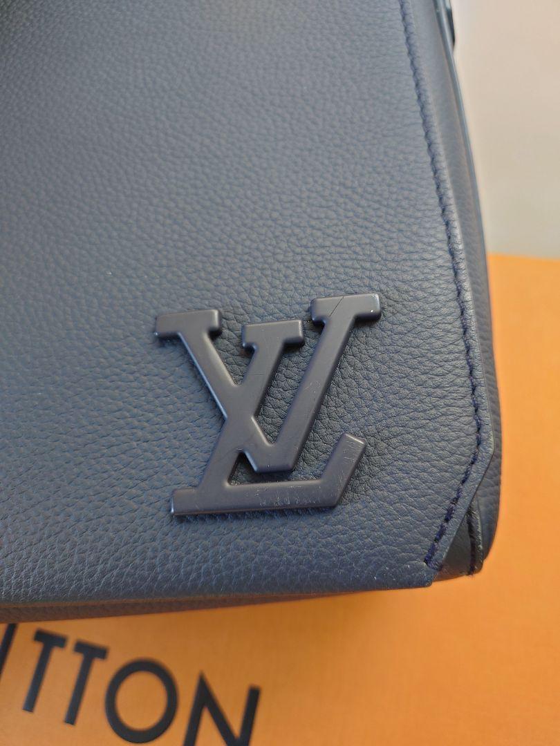 Louis Vuitton ネイビー ショルダーバッグ 超極美品