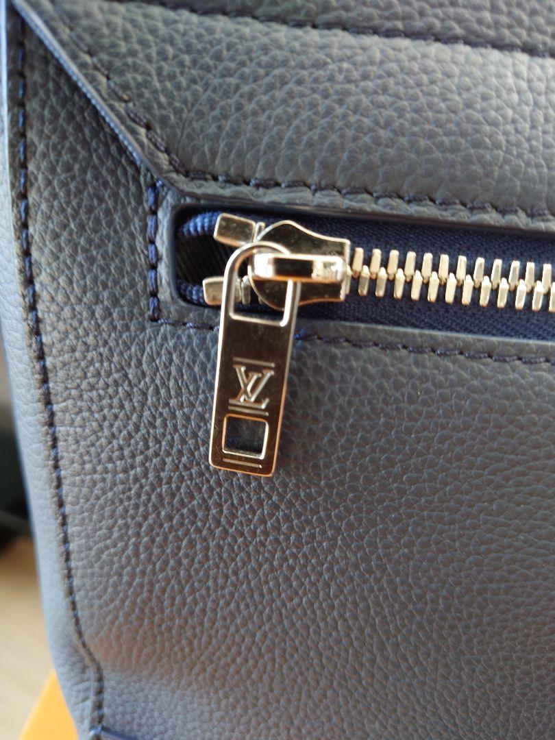 Louis Vuitton ネイビー ショルダーバッグ 超極美品