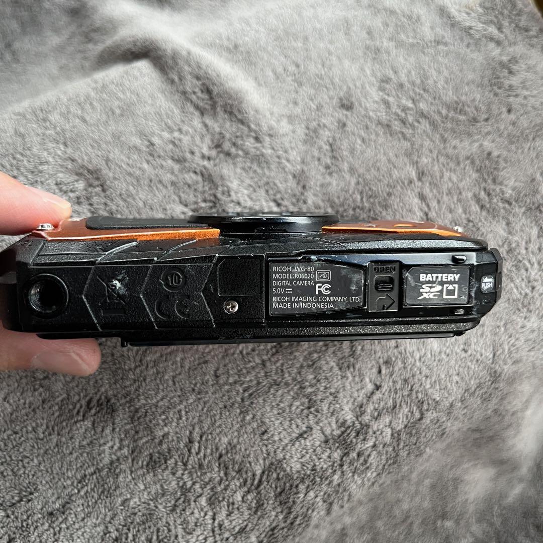 RICOH リコー WG-80 デジカメ　コンデジ　オレンジ　デジタルカメラ