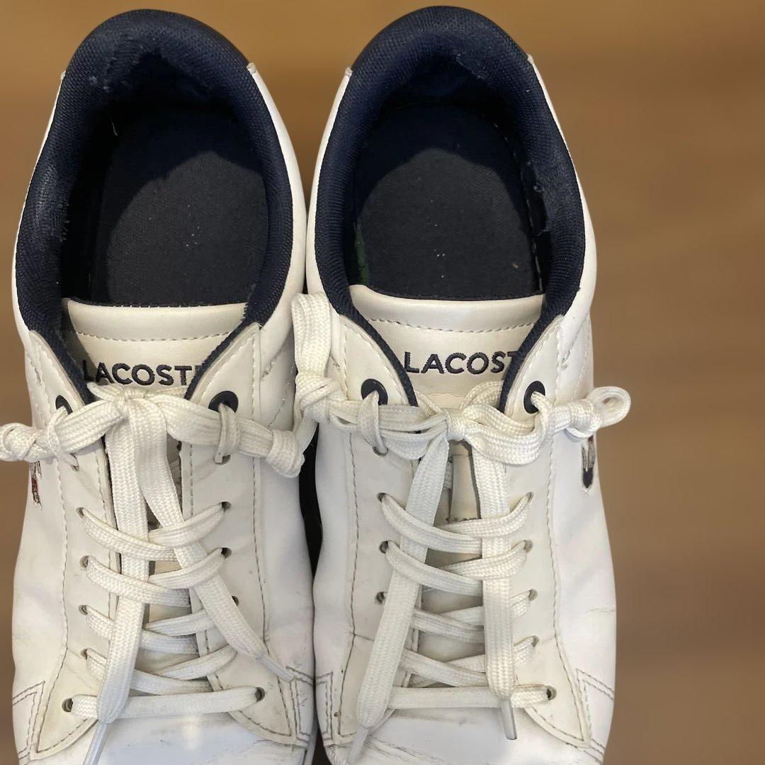 LACOSTE ホワイトレザーシューズ