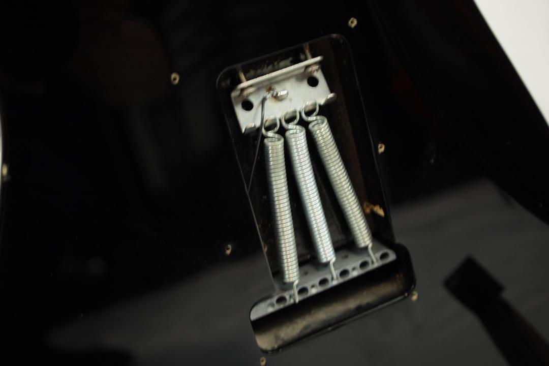 CHARVEL シャーベル フレイムメイプル トラ杢　SSHストラトキャスター