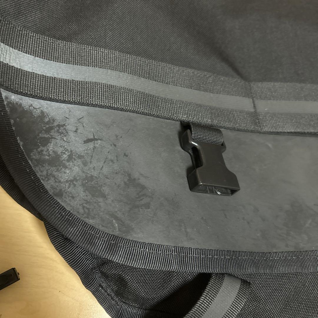 CHROMEメッセンジャーバッグ 黒（タイベック製ランチバッグ付き