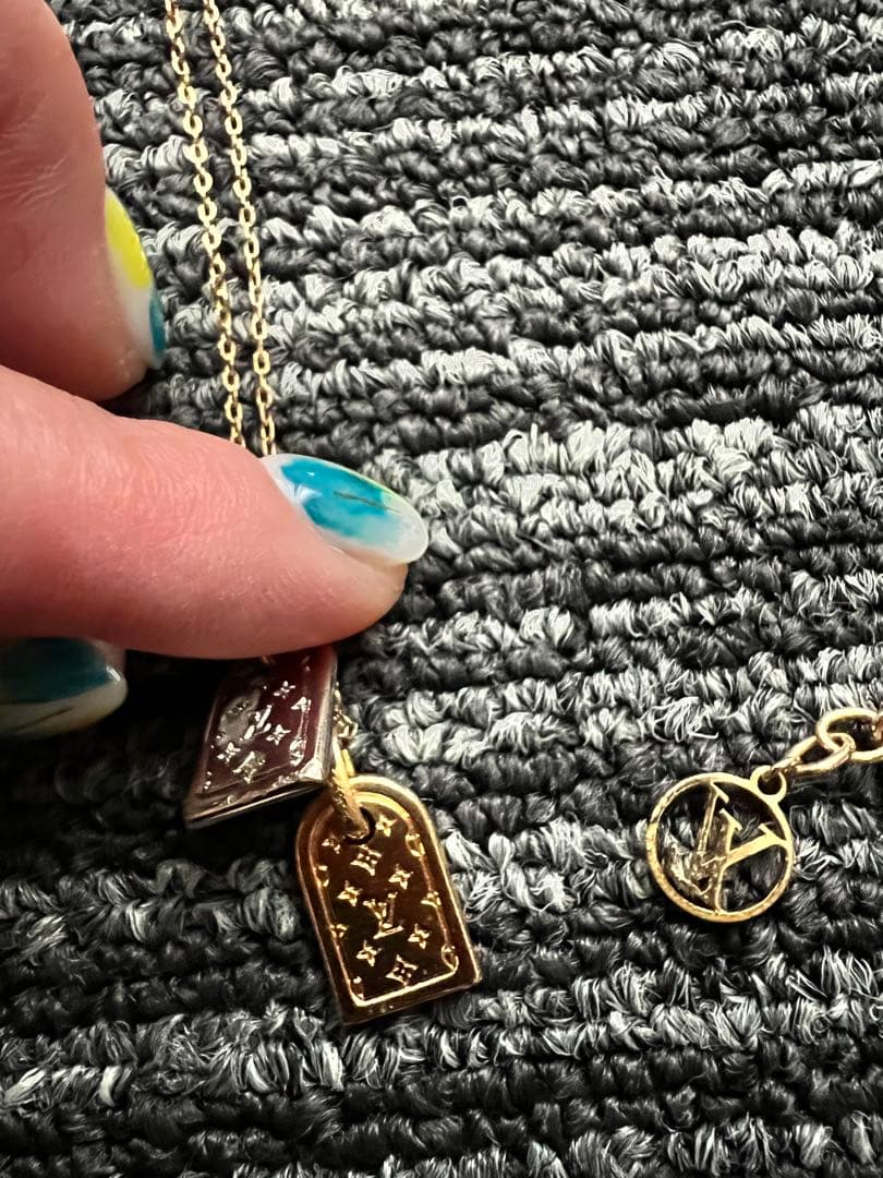 ヴィトン   ネックレス 
