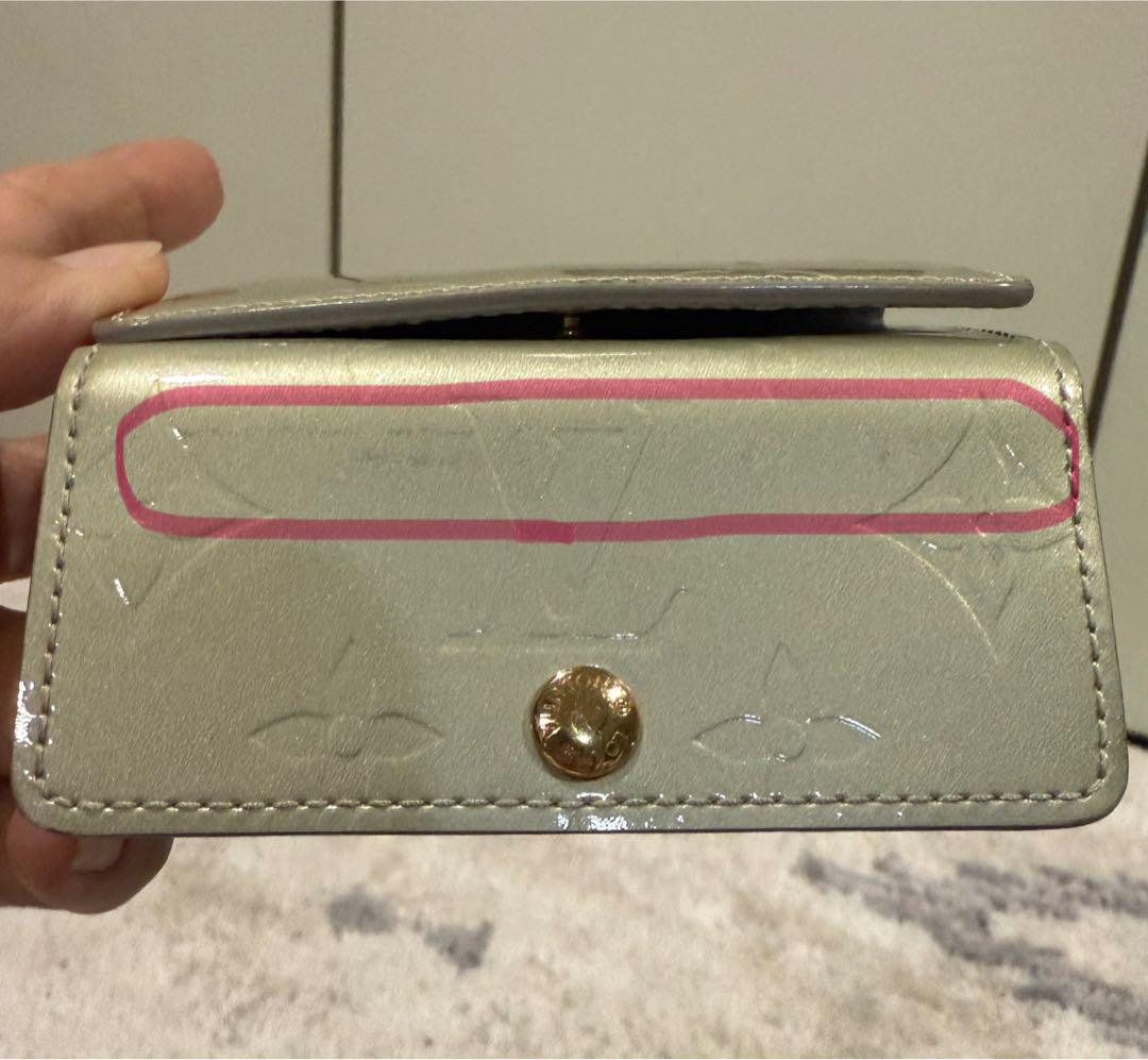 ルイヴィトンヴェルニ小銭入れ カード入れ
