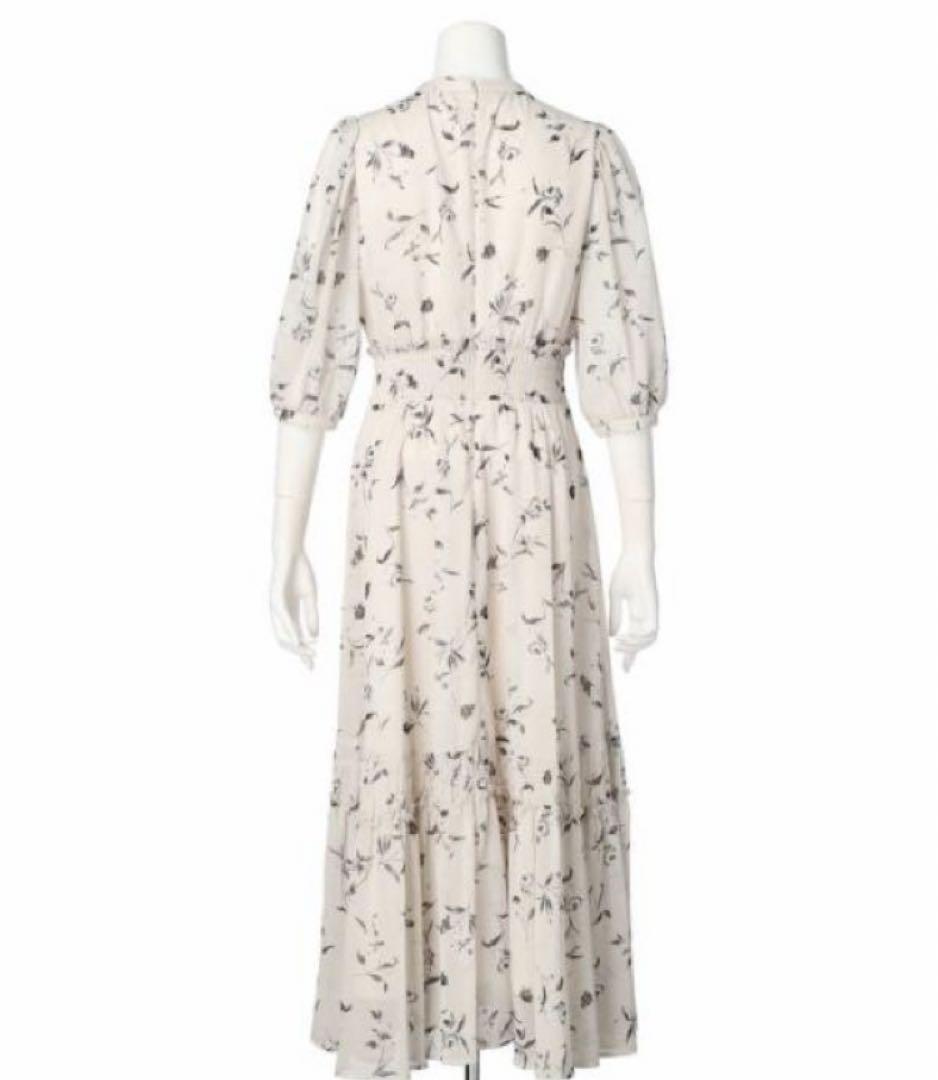 JUSGLITTY 半袖ワンピース 新品