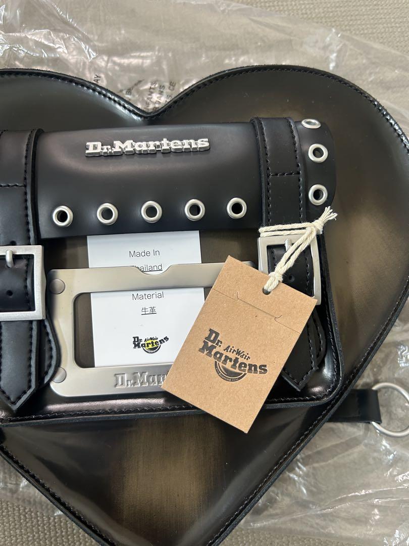 【新品未使用タグ付き】Dr. Martens ハート2wayショルダーバッグ
