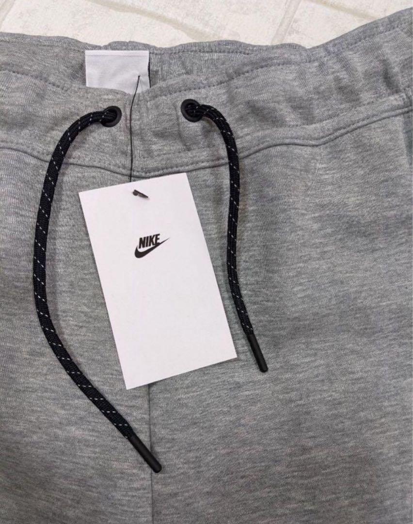 NIKE Mサイズ メンズ テックフリース ハーフパンツ ライトグレー
