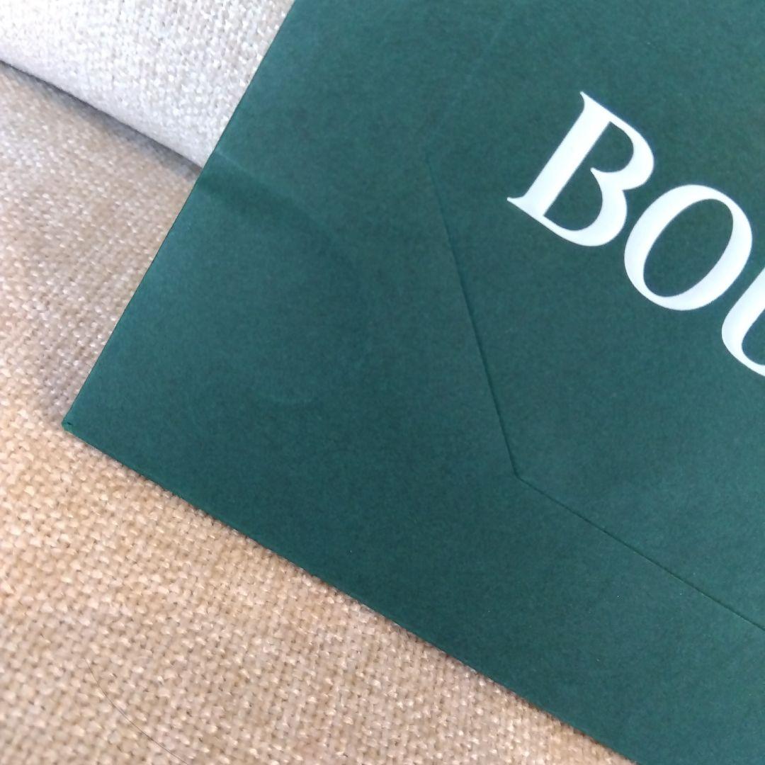 1●ブシュロン　BOUCHERON　リングケース（1つ穴）、巾着、紙袋
