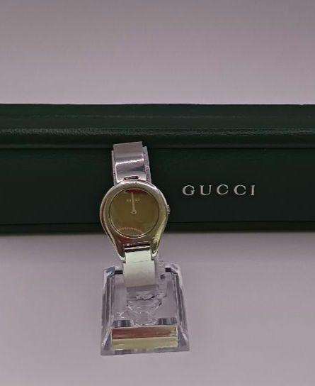 GUCCI 6700L シルバー 時計 金属ベルト