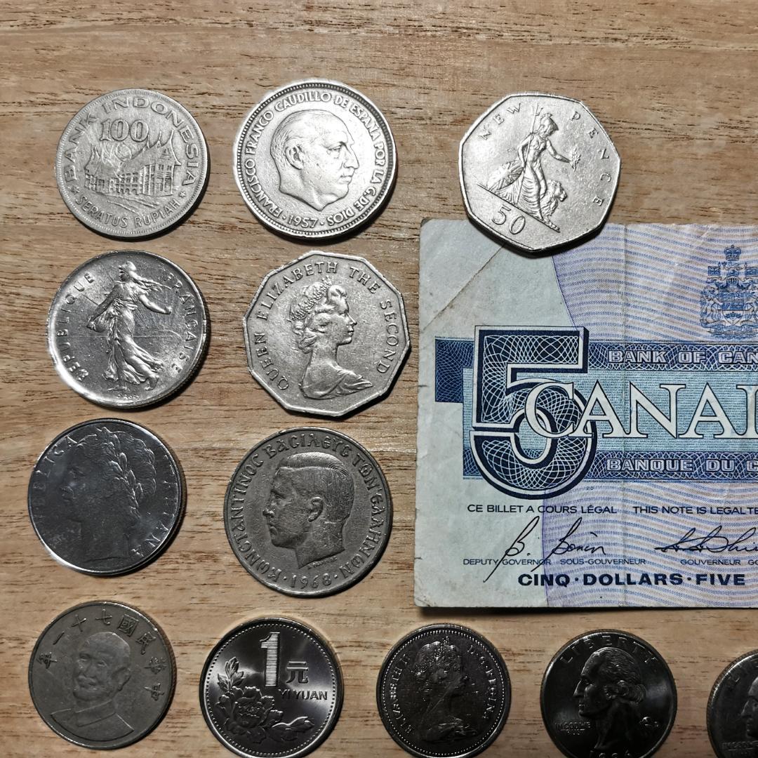 外国硬貨と紙幣いろいろな国まとめて！ 001000000010.jpg