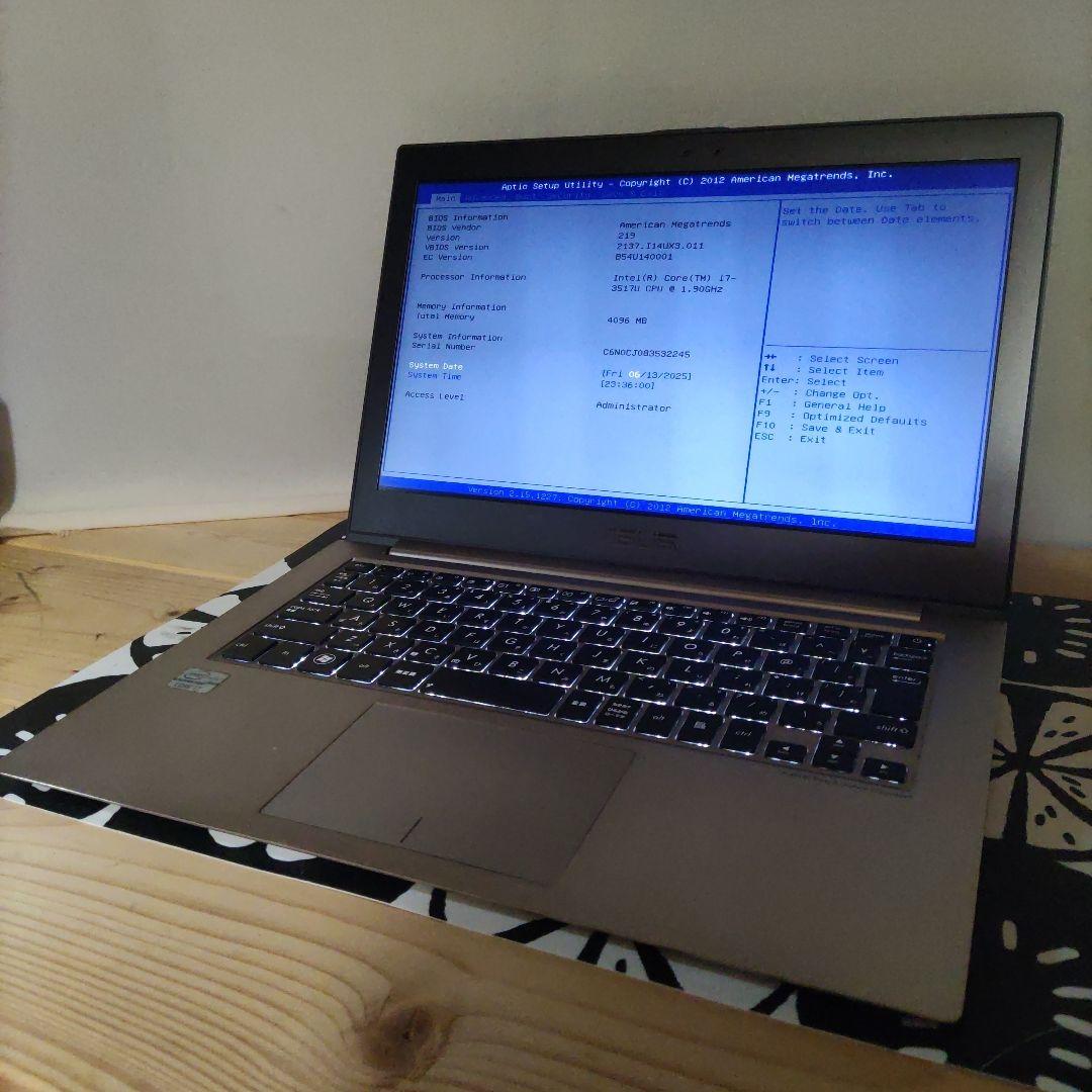 ジャンク　ASUS Intel Core i7 ノートPC