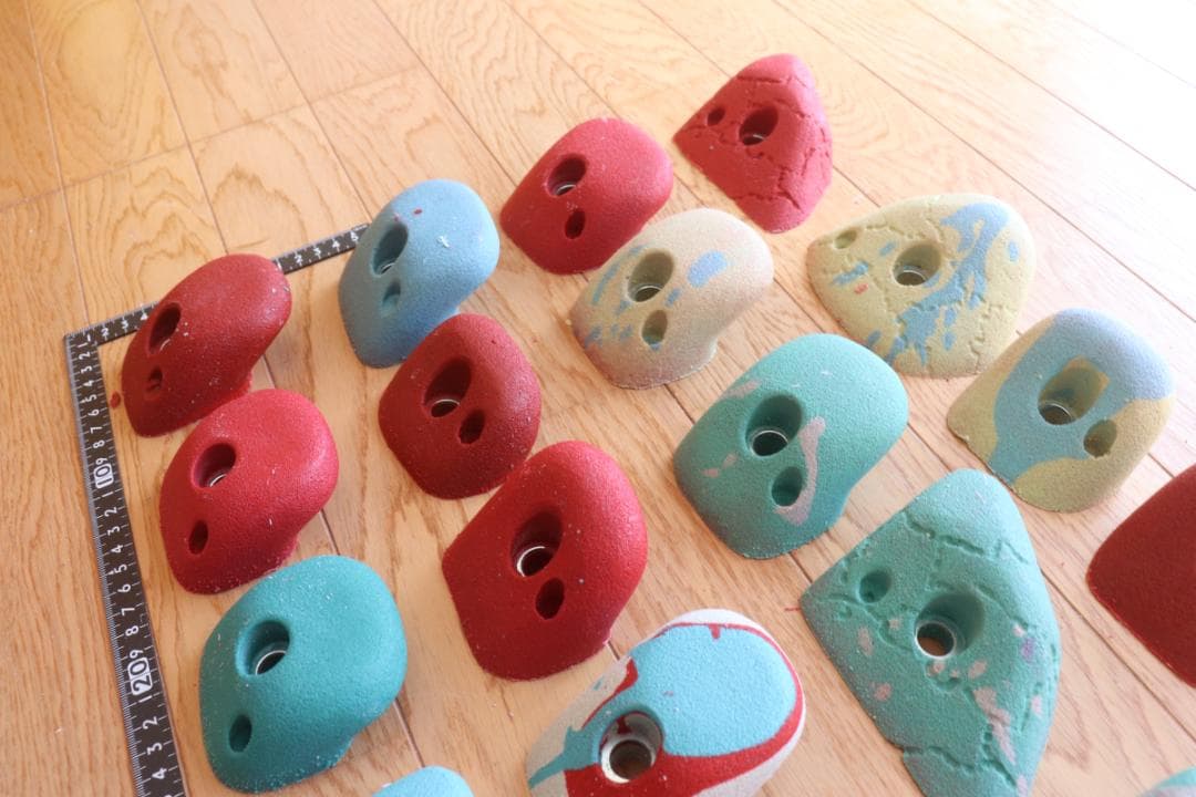 クライミングホールド ボルダリング用 20個 UM637 ガバ系 子ども向け