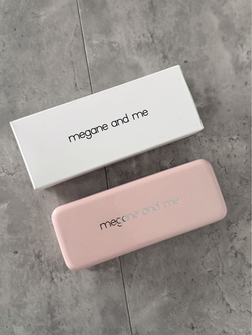 ピアス付きサングラス