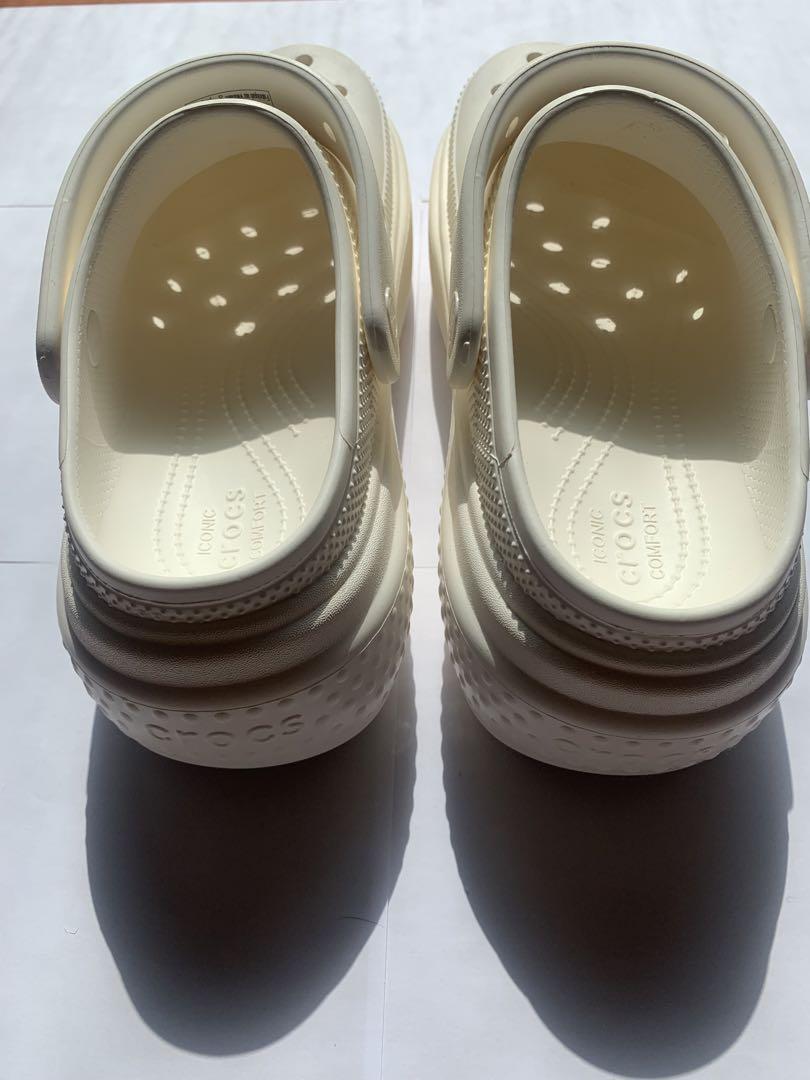 Crocs クロッグサンダル 白　厚底