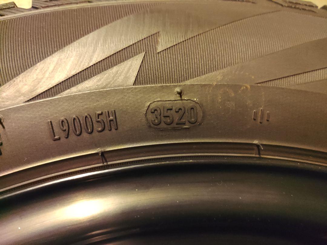 175/65r15スタッドレスタイヤ、チェーンセット