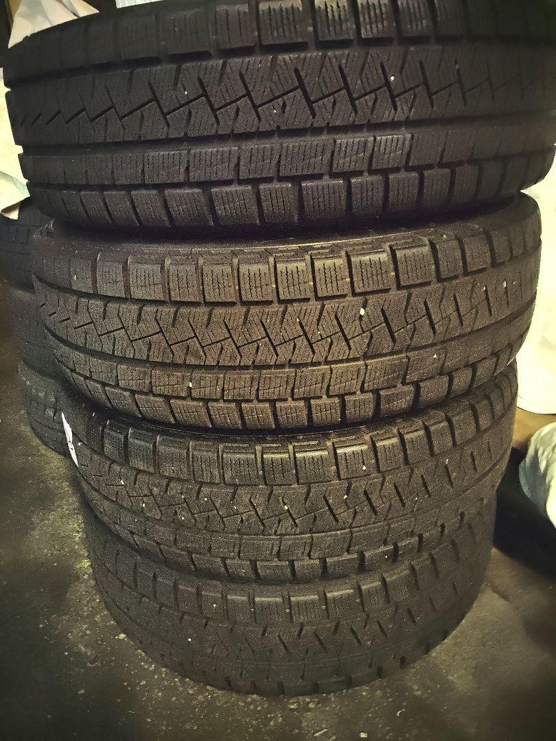 175/65r15スタッドレスタイヤ、チェーンセット
