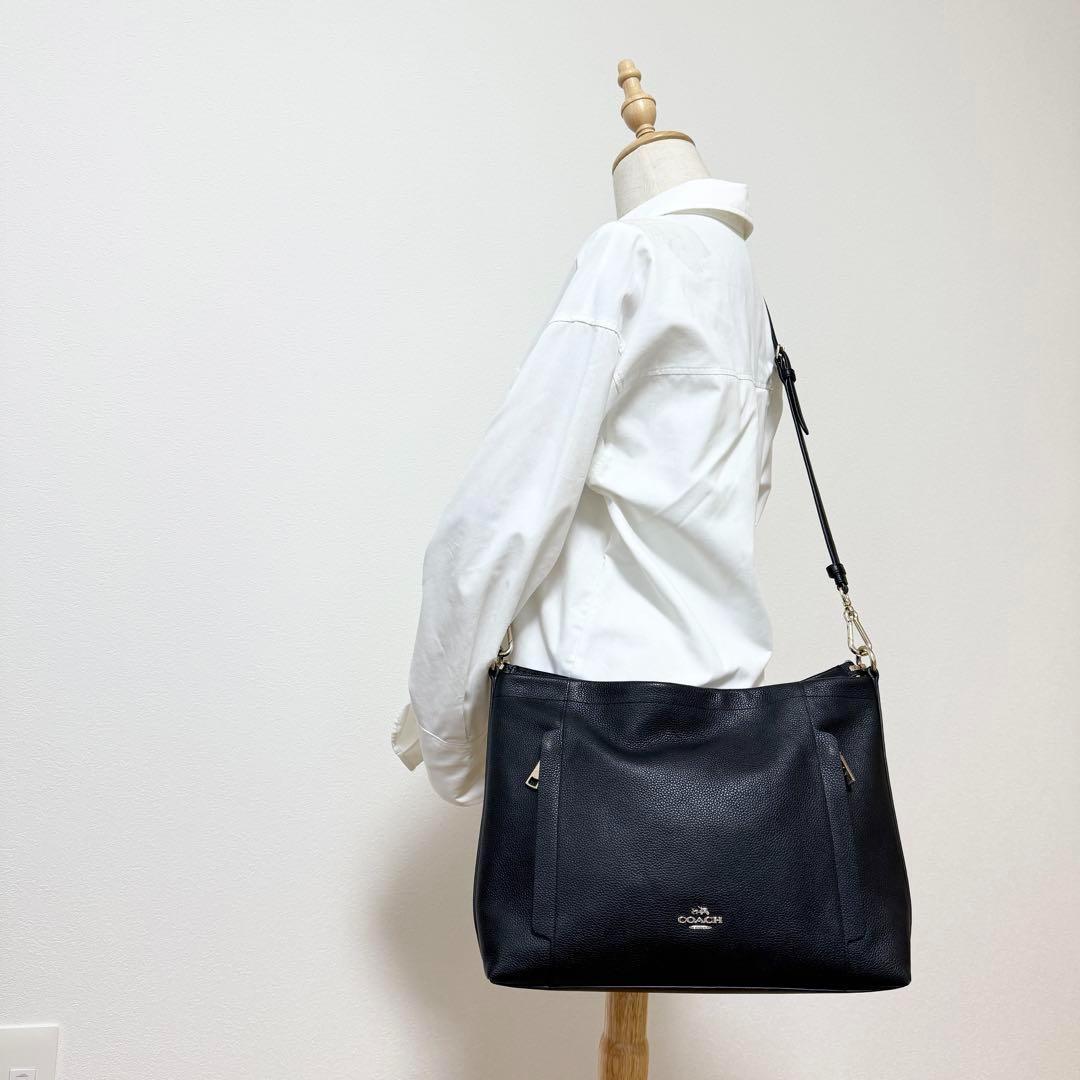 ショルダーバッグ レザー