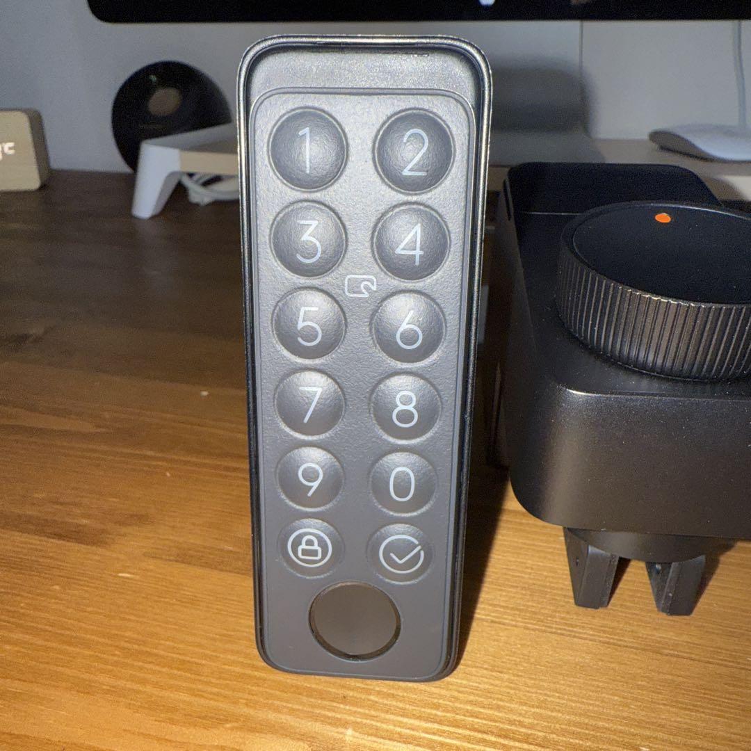 SwitchBot スマートロックpro 指紋認証パッド