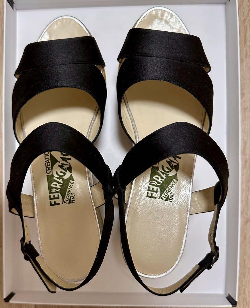 Ferragamo サンダル リミテッドエディション　ブラック 37.5 厚底