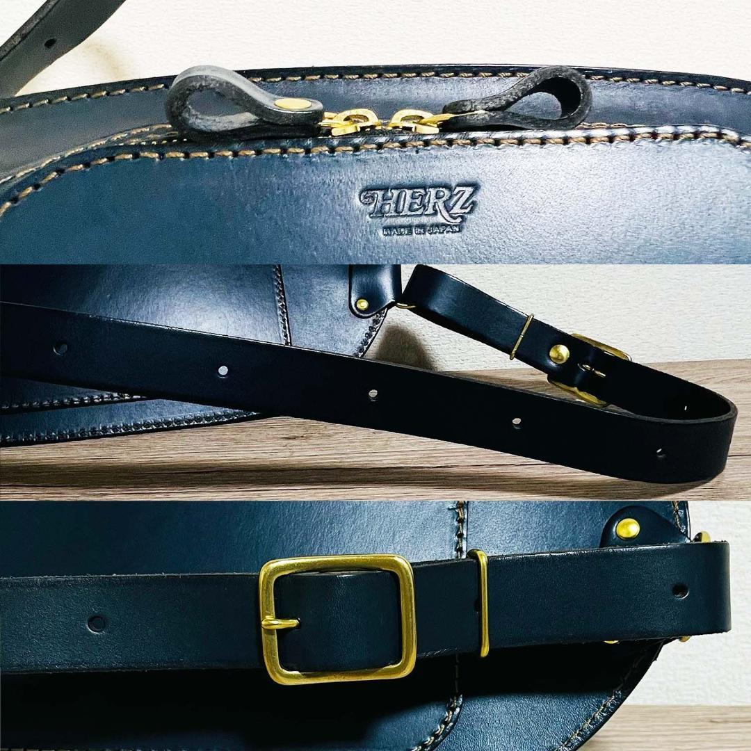 極美品】HERZ ヘルツ ラウンドファスナー ボディバッグ ネイビー 極美品】HERZ ヘルツ ラウンドファスナー ボディバッグ ネイビー