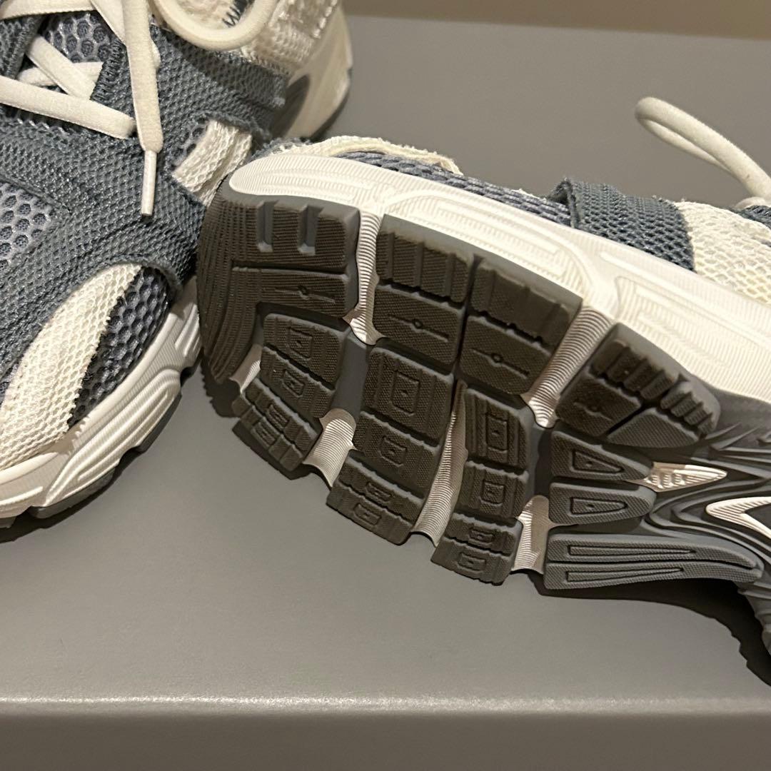 Balenciaga Phantom スニーカー グレー/ホワイト