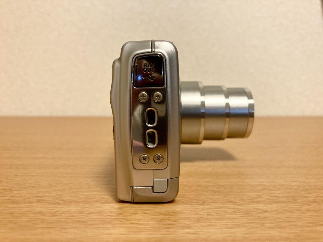 デジタルカメラ FUJIFILM FINEPIX F100fd