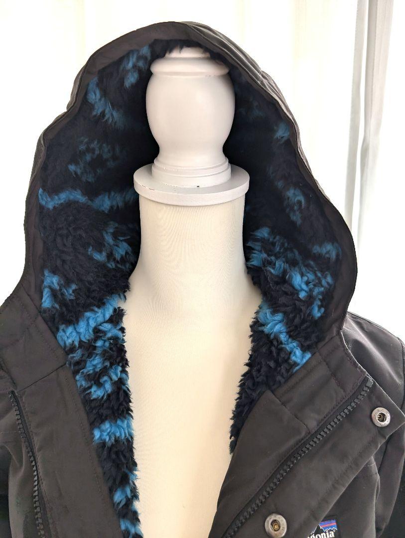 【極美品】着用2回　Patagoniaマウンテンパーカー☆