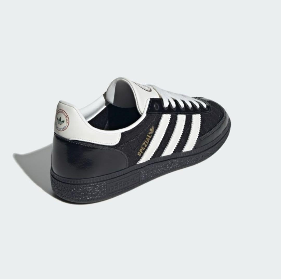 SPEZIAL ブラック|ホワイト