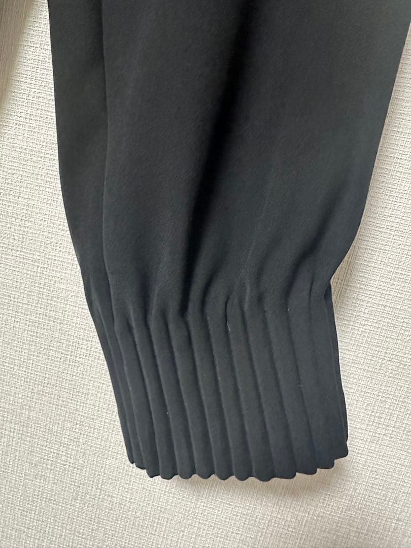 《最終価格》LOHEN ローヘン 裾ゴムタックパンツ