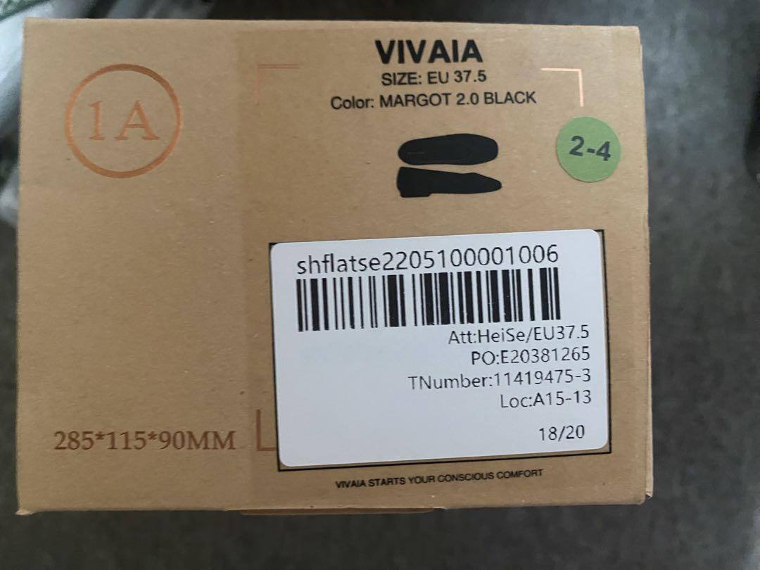 VIVAIA スクエアトゥ エクストラワイド　フラットシューズ　ブラック