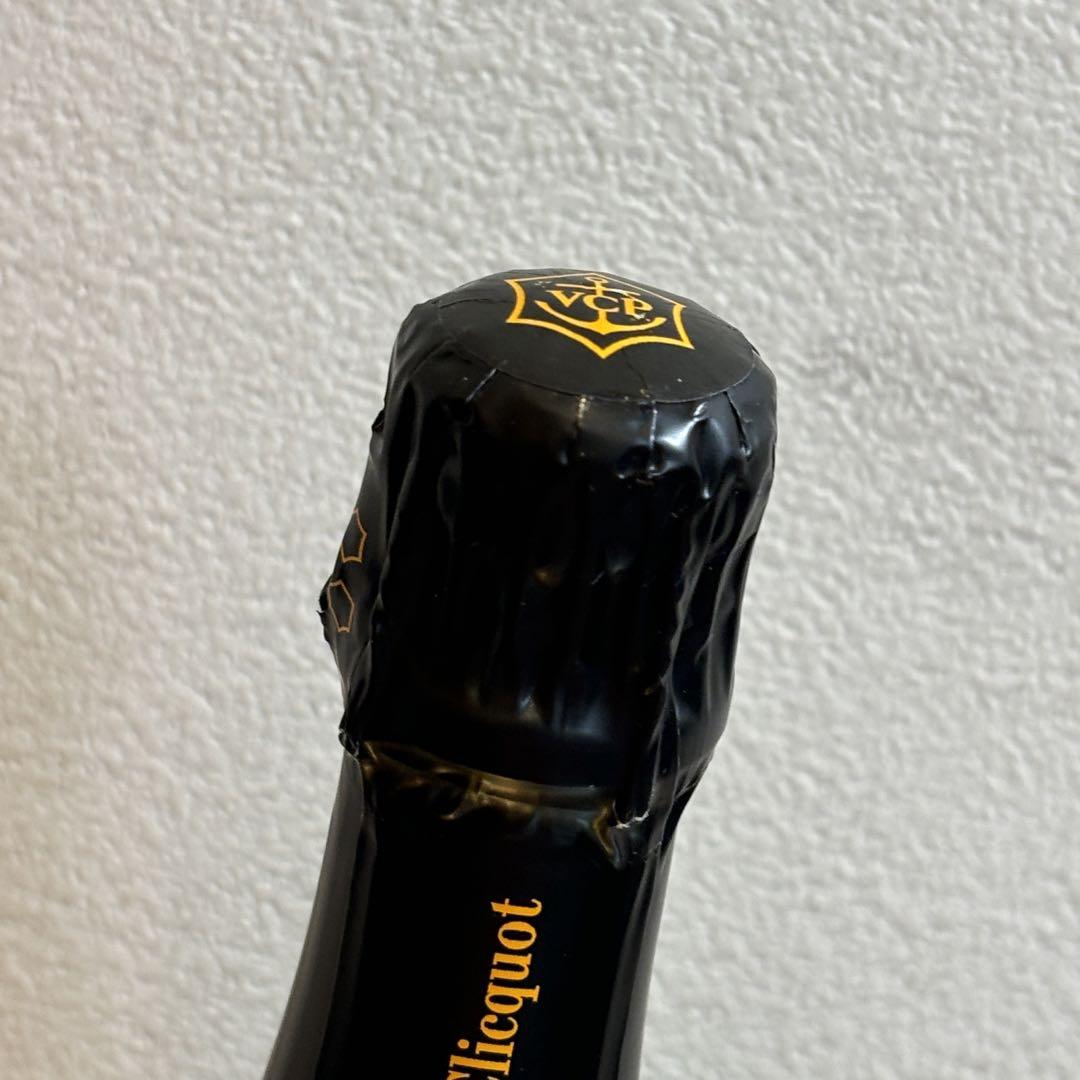 NA3292 未開栓! Veuve Clicquot ヴーヴクリコ　ホワイト