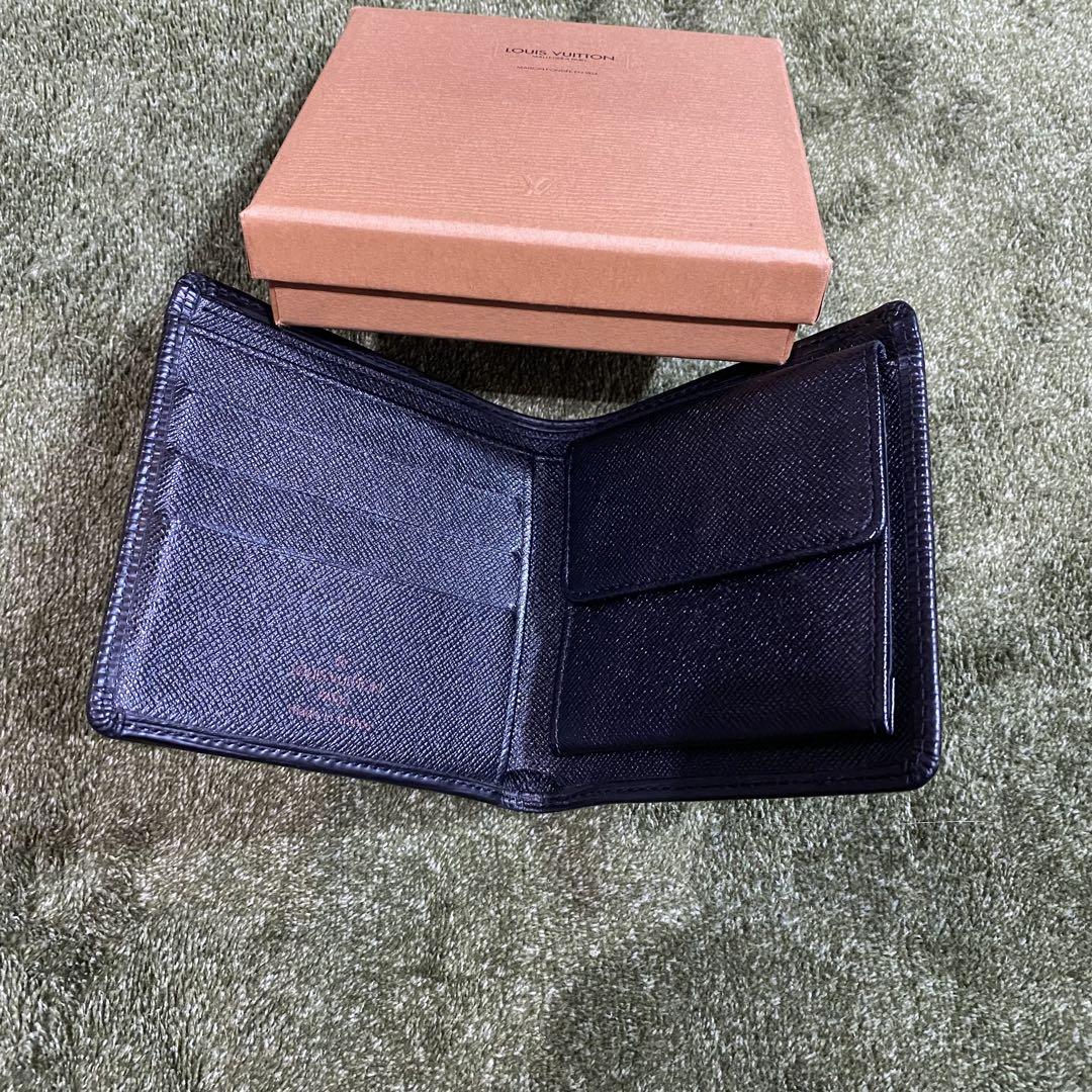 ルイヴィトン LOUIS VUITTON エピ マルコ 二つ折り財布