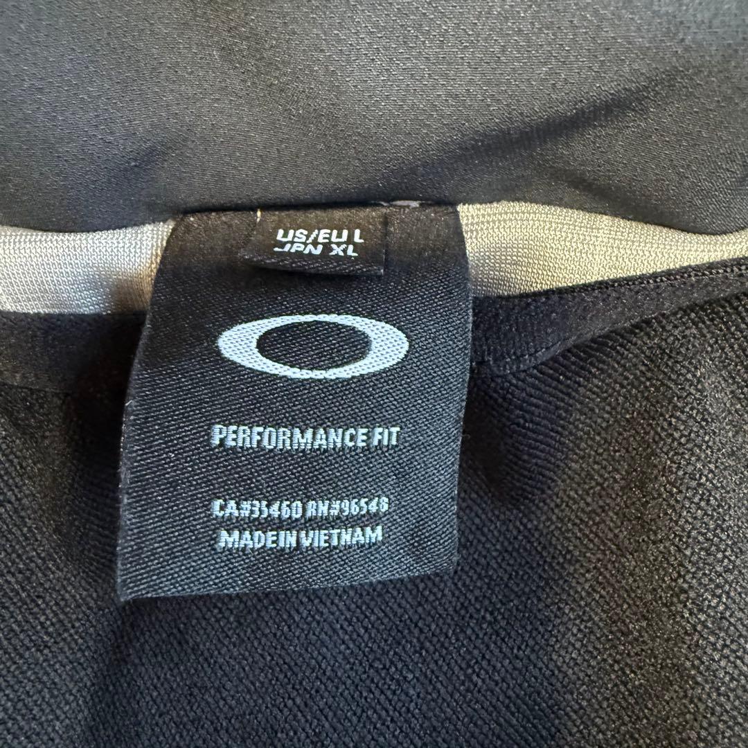 【オークリー】極美品 ダウンジャケット ネイビー XLサイズ 2way メンズ 【オークリー】極美品 ダウンジャケット ネイビー XLサイズ 2way メンズ