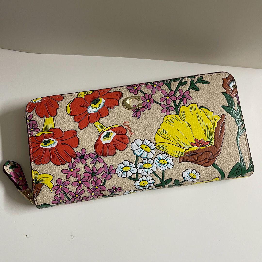 COACH 長財布　フラワーフローラルウォレット　レディース