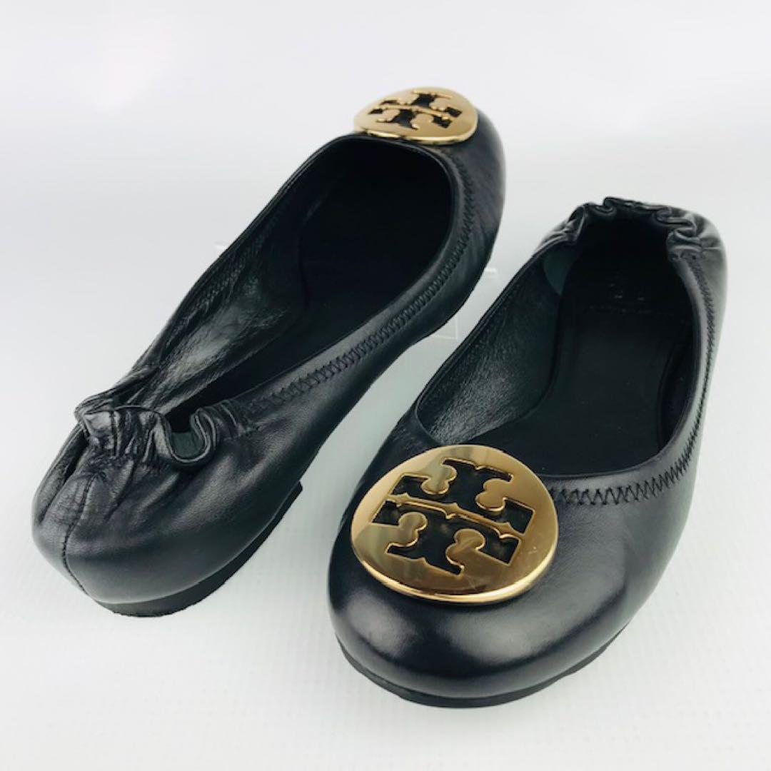 美品★トリーバーチビッグメタルプレート付レザーフラットシューズ(7M)