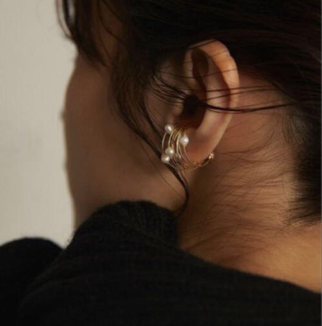 REFINES ミニピアス