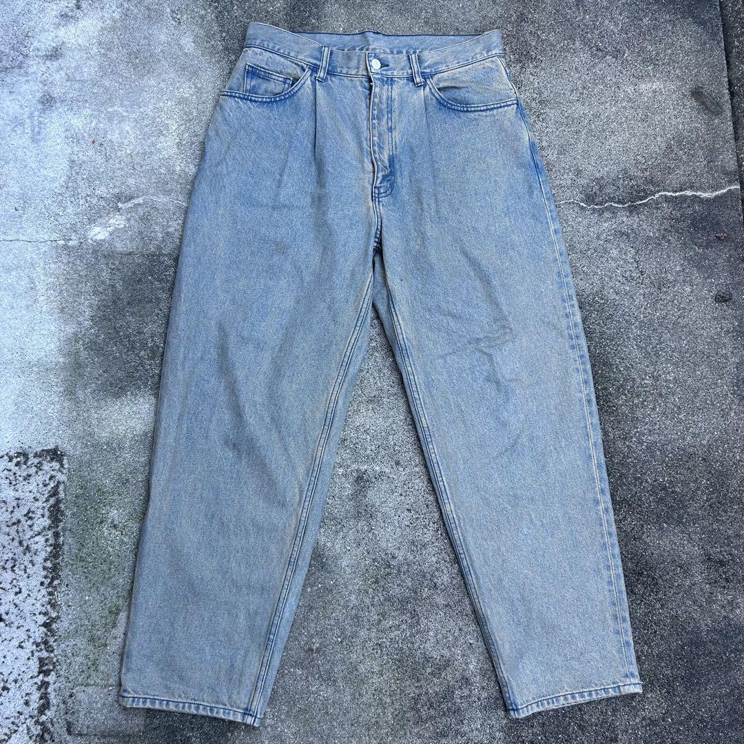 beams ストレートデニム　Mサイズ