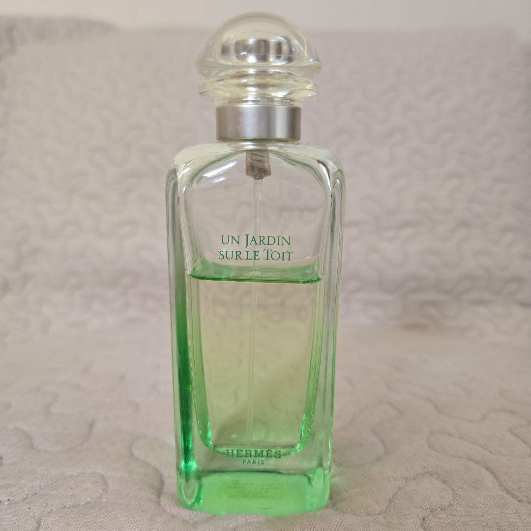 エルメス 屋根の上の庭 オードトワレ 100ml
